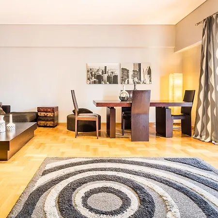 Kallithea Three-bedroom